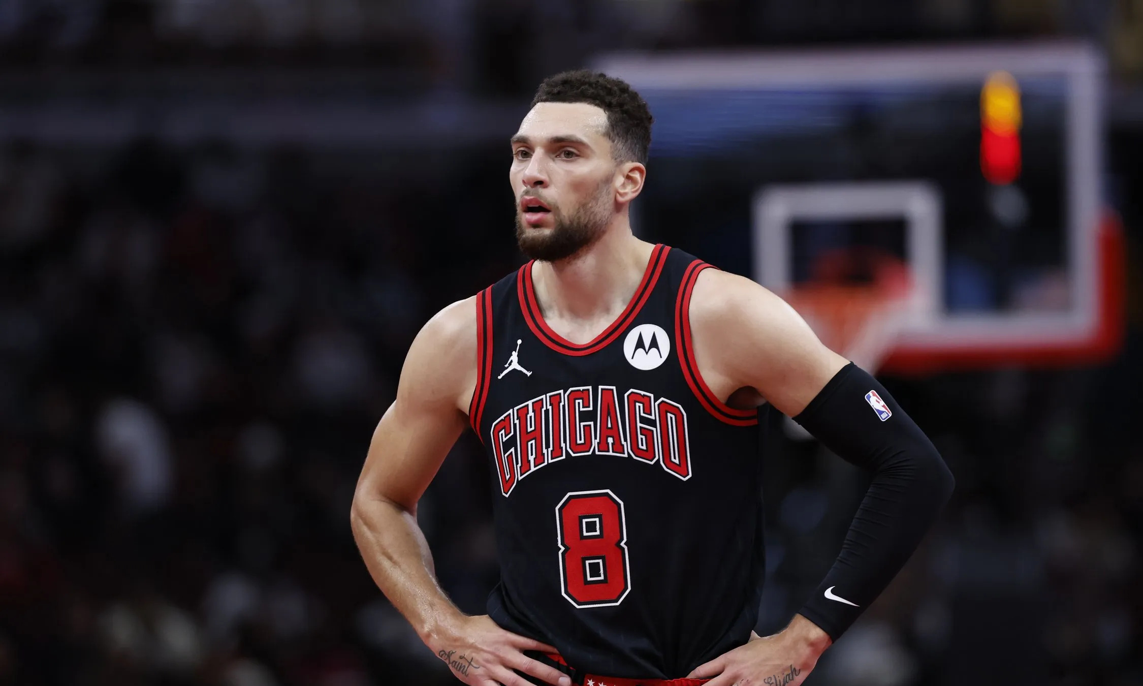 湖人绝杀国王，拉文统治全场的简单介绍