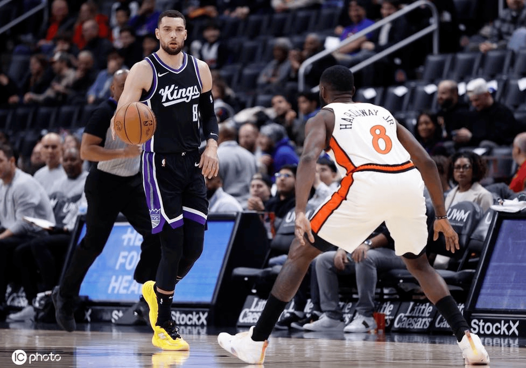 关于土耳其男篮轻取尼克斯，拉文制霸全场的信息