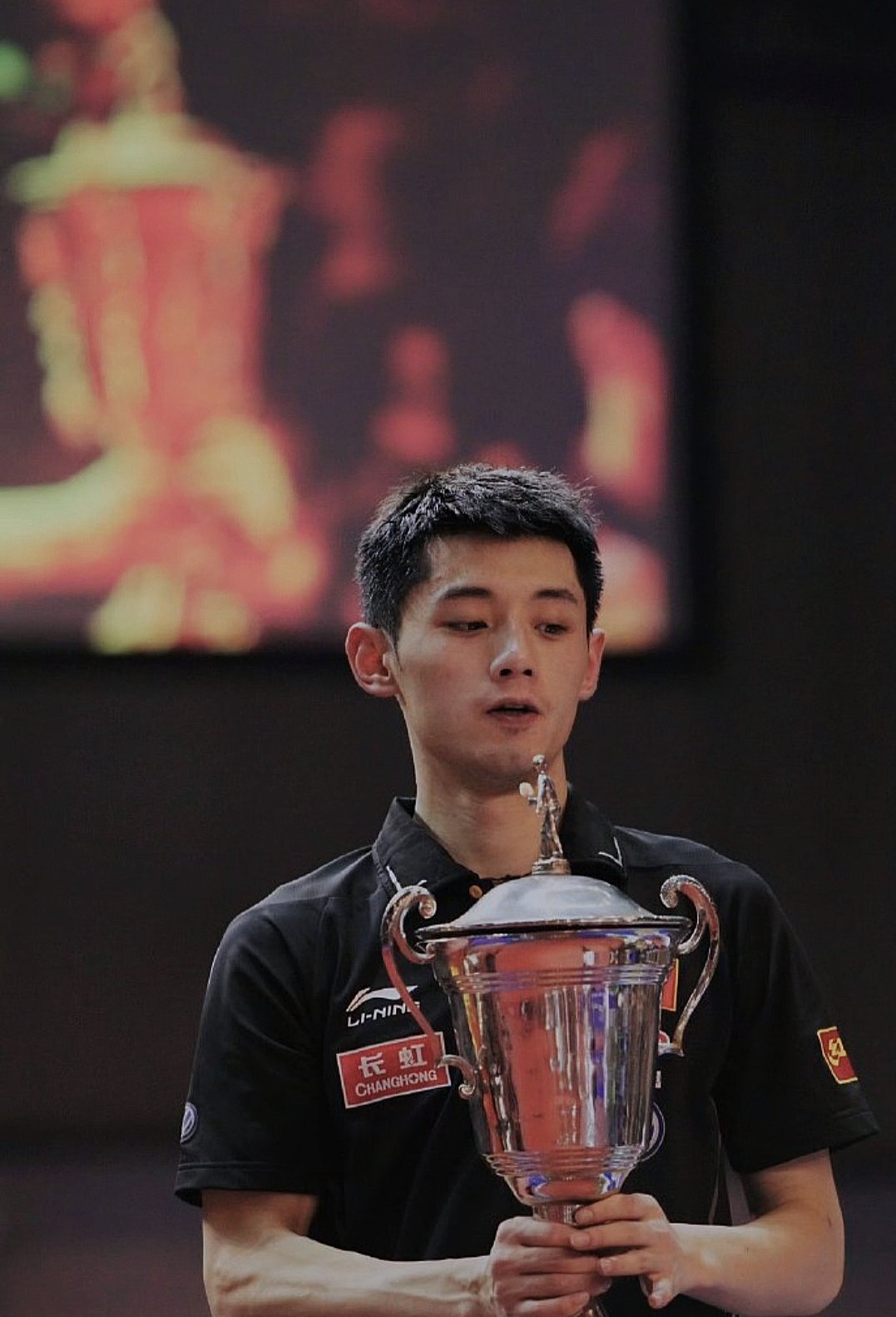 包含法国乒乓球队绝杀瑞典乒乓球队，张继科绝境逆转的词条