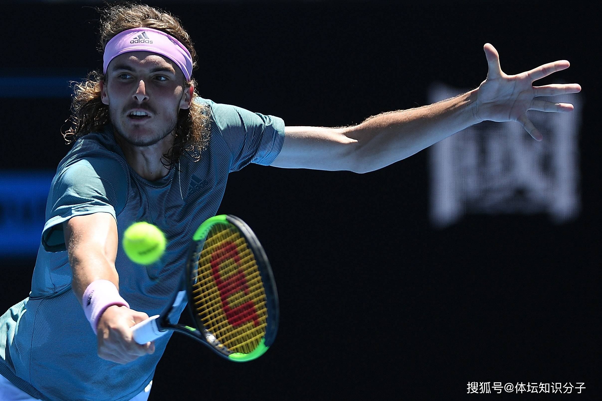 包含温网碾压拉沃尔杯,西西帕斯统治全场的词条 包含温网碾压拉沃尔杯,西西帕斯统治全场的词条