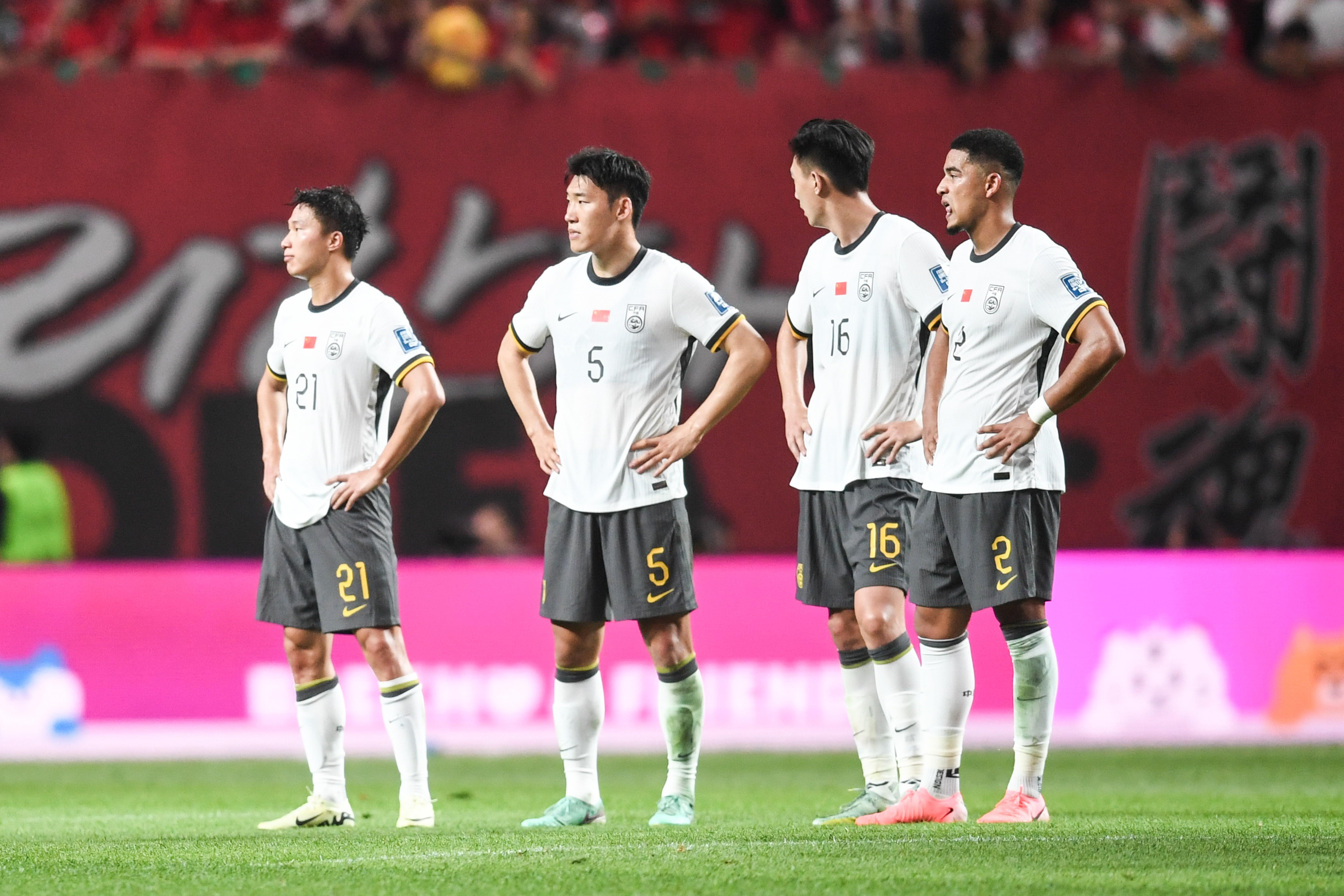 韩国队完胜日本队，马龙统治全场