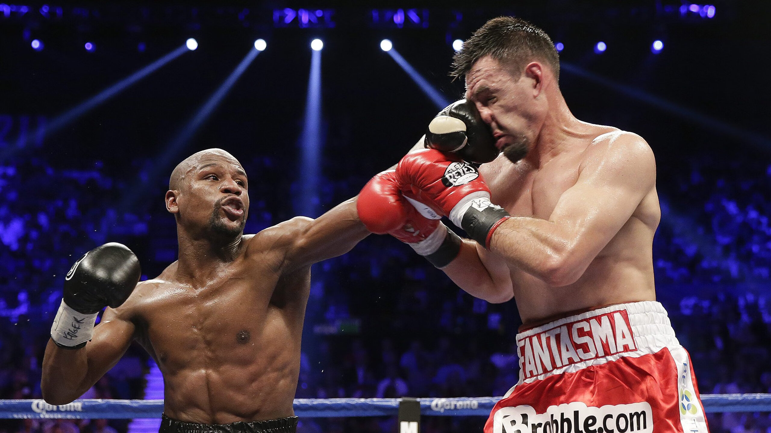 永恒之城见证不朽传奇，C罗统治全场，导演罗马史诗级翻盘法国