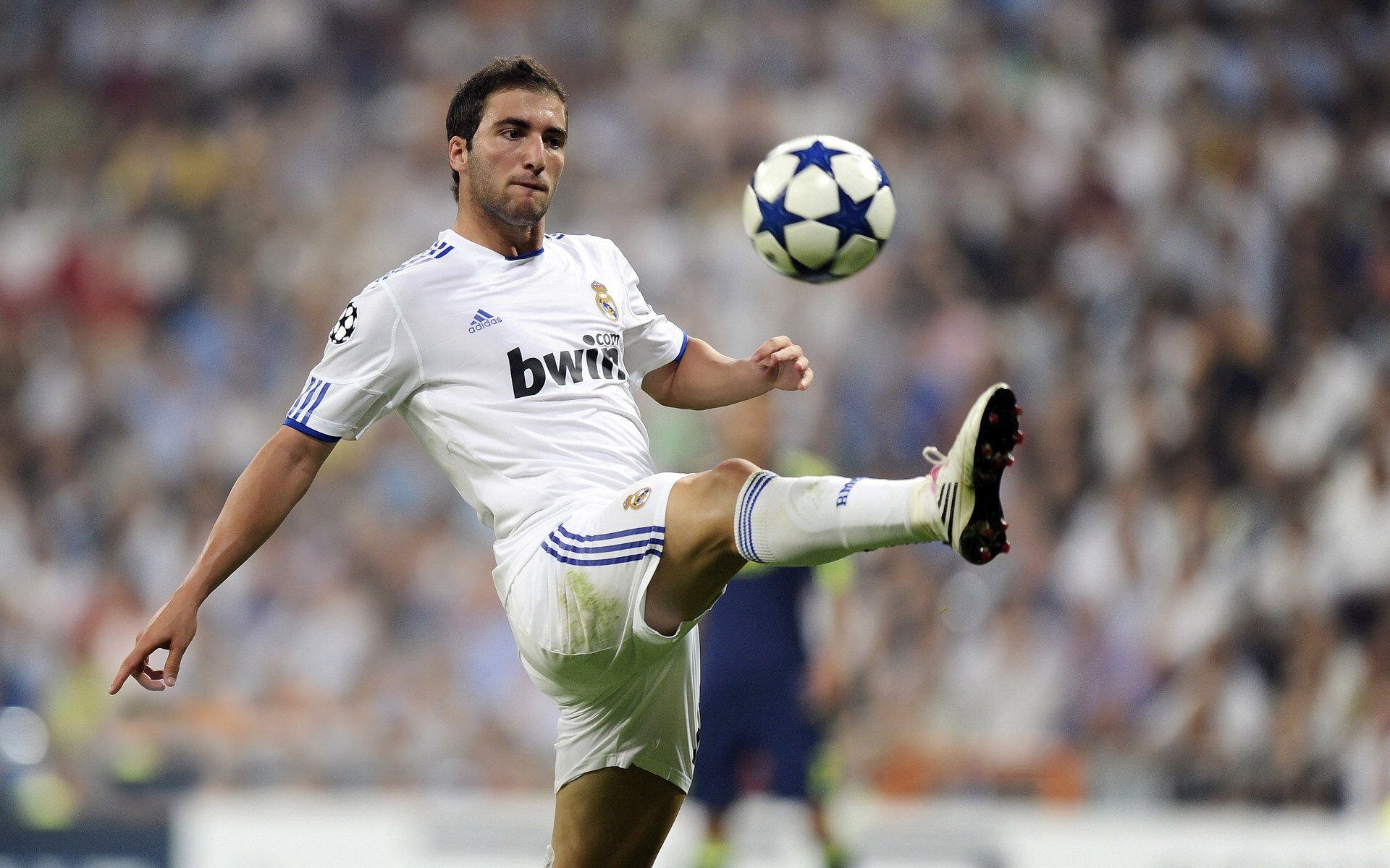 当绝杀成为习惯，从英格兰的荣耀到张本智和的孤勇