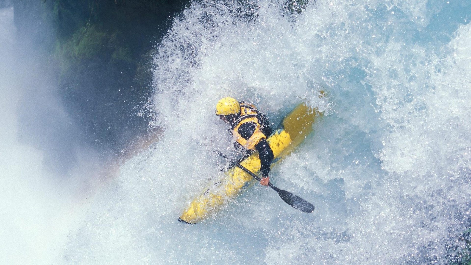 欧冠决赛焦点战，老鹰巅峰对决，深圳队胜出的启示